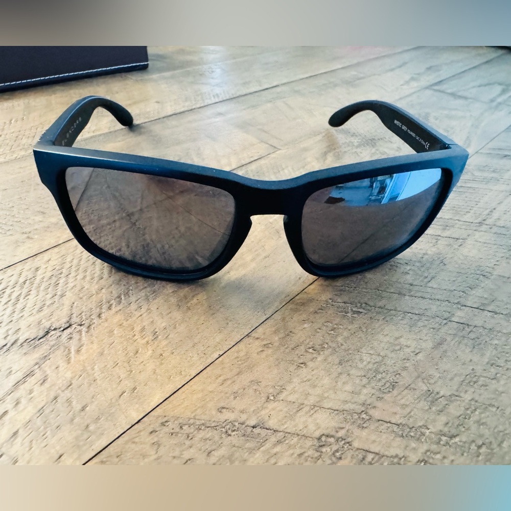 Blenders - Men's Black Sunglasses
